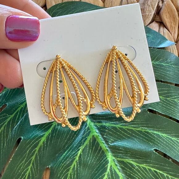 BOGO FREE GOLD STATEMENT 90’s Avon Earrings - Picture 1 of 4